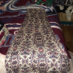 Cream pattern maxi skirt